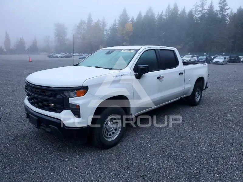 2023 Chevrolet Silverado фото