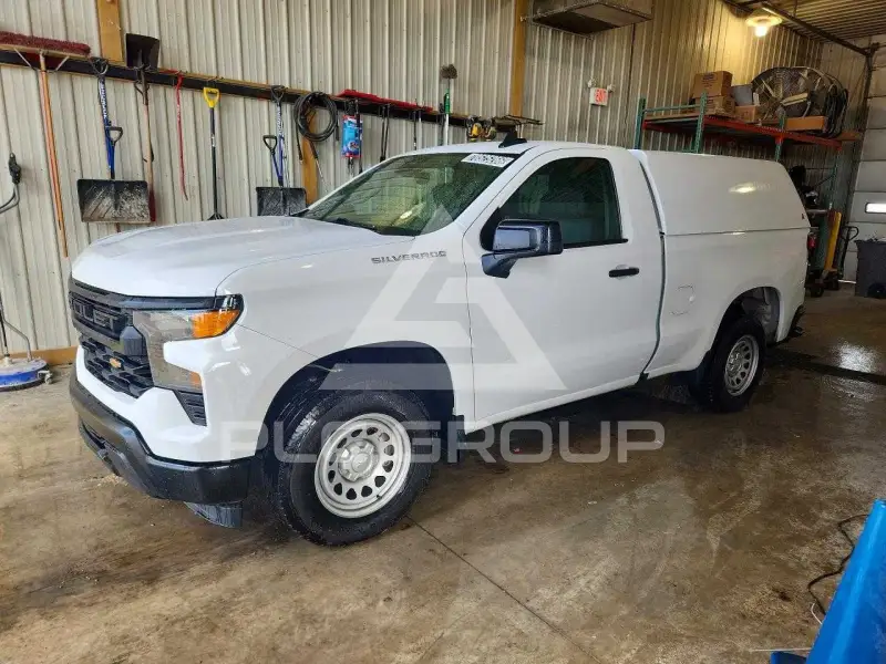 2023 Chevrolet Silverado photo