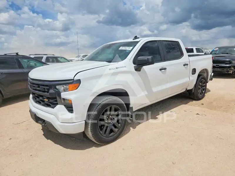 2023 Chevrolet Silverado фото