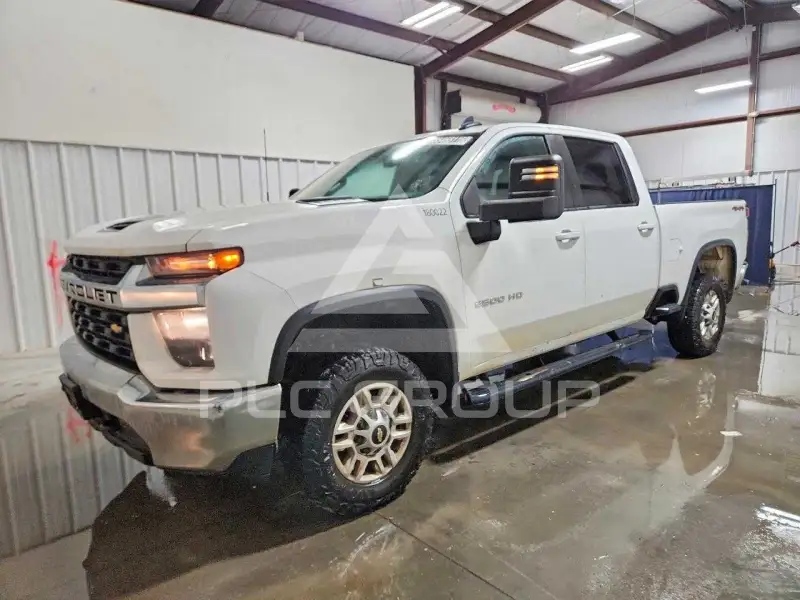 2023 Chevrolet Silverado фото