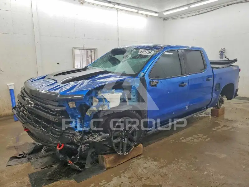 2023 Chevrolet Silverado фото