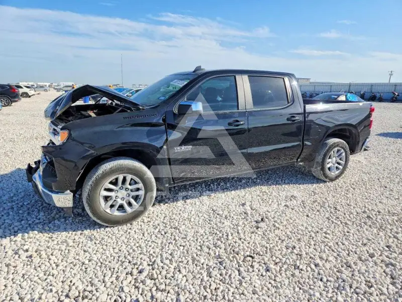 2023 Chevrolet Silverado фото