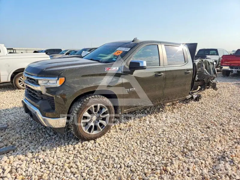 2023 Chevrolet Silverado фото