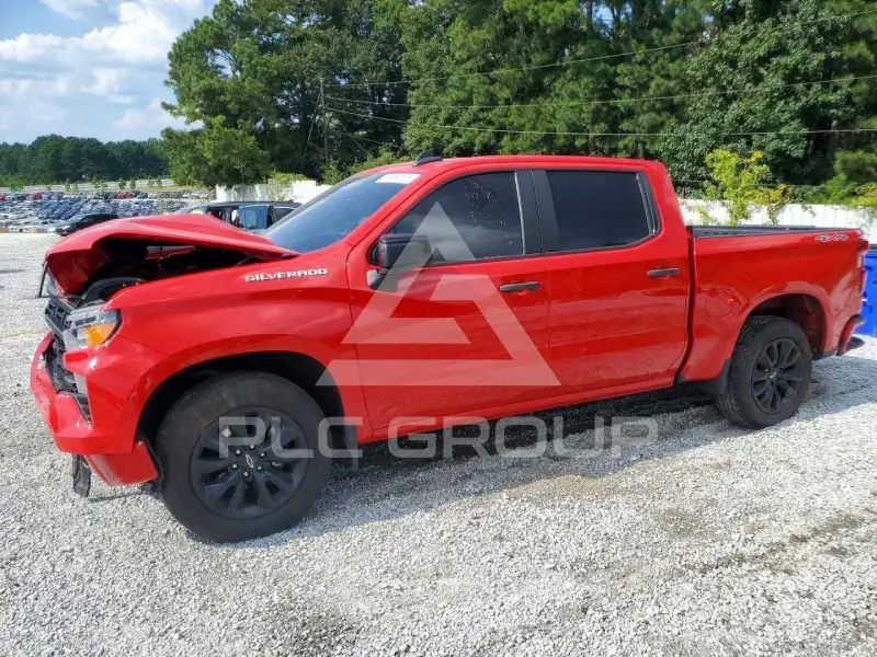 2023 Chevrolet Silverado photo
