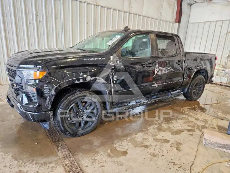 2023 Chevrolet Silverado фото
