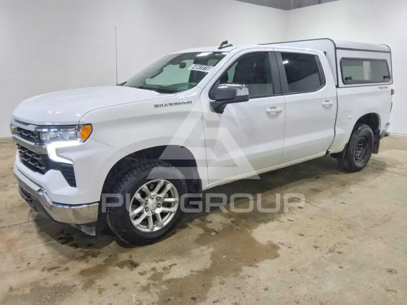2023 Chevrolet Silverado фото