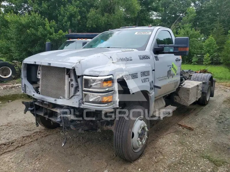 2023 Chevrolet Silverado photo