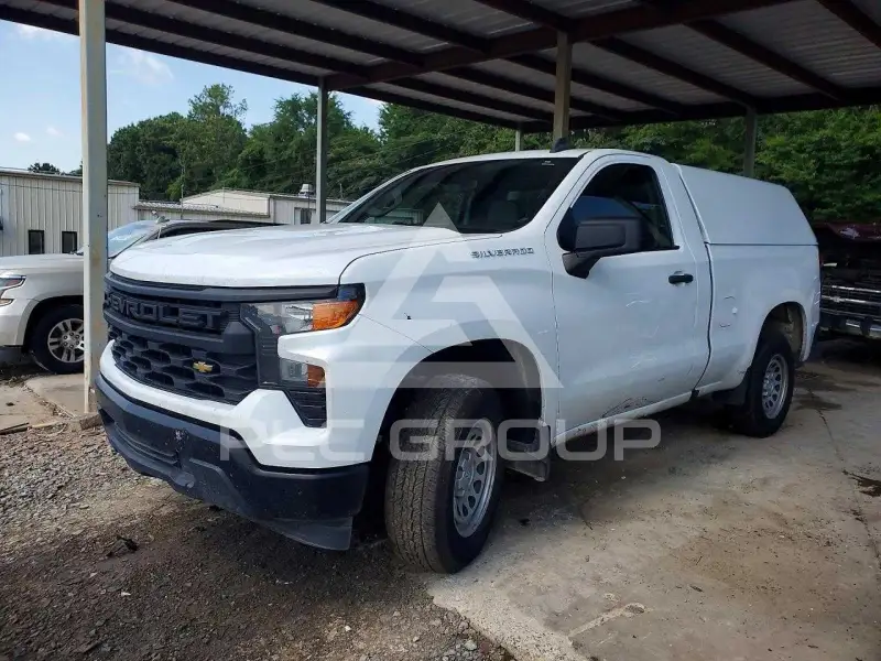 2023 Chevrolet Silverado фото