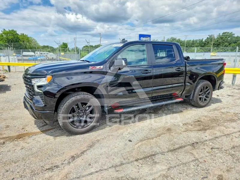 2023 Chevrolet Silverado фото