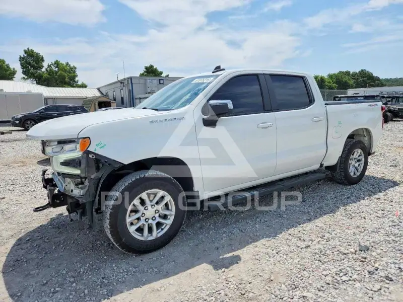 2023 Chevrolet Silverado photo