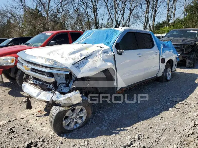 2023 Chevrolet Silverado фото