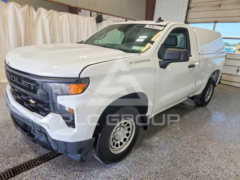 2023 Chevrolet Silverado фото