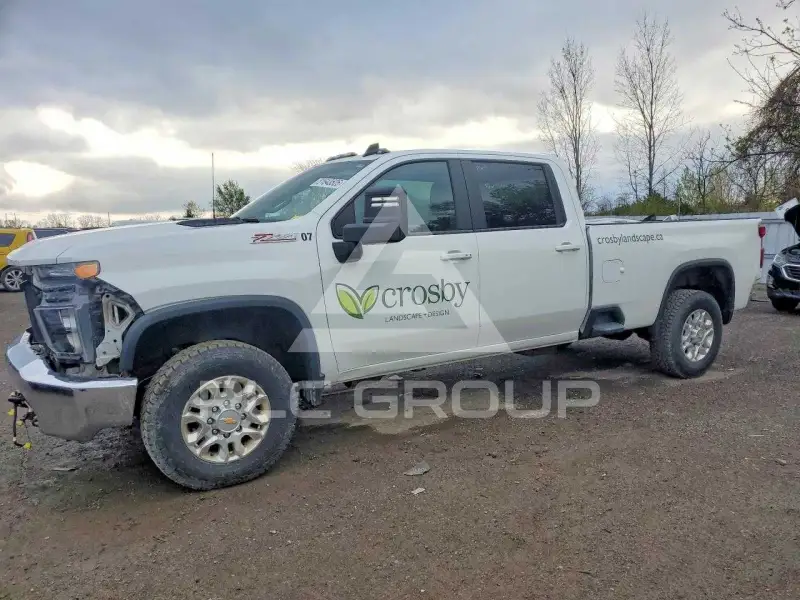 2023 Chevrolet Silverado photo