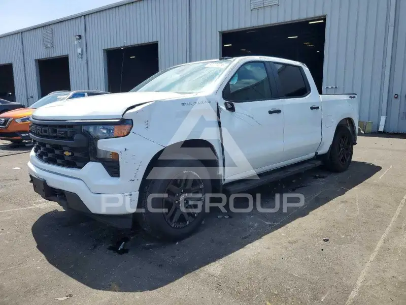 2023 Chevrolet Silverado фото