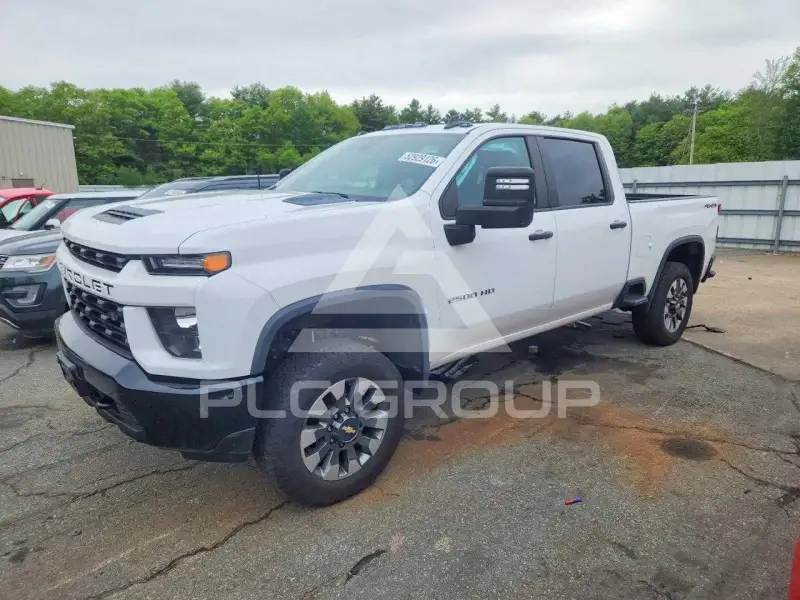 2023 Chevrolet Silverado фото