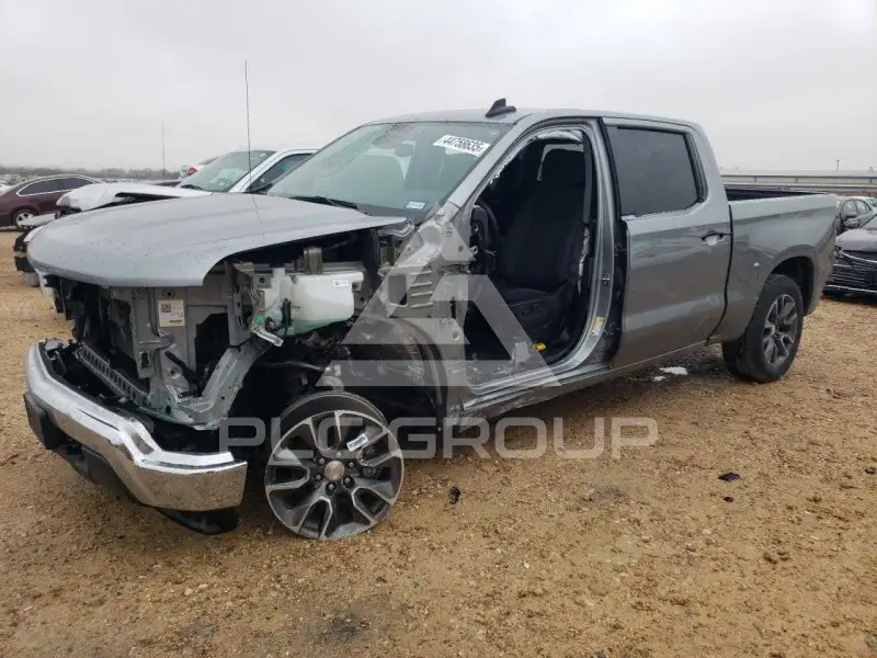 2023 Chevrolet Silverado photo