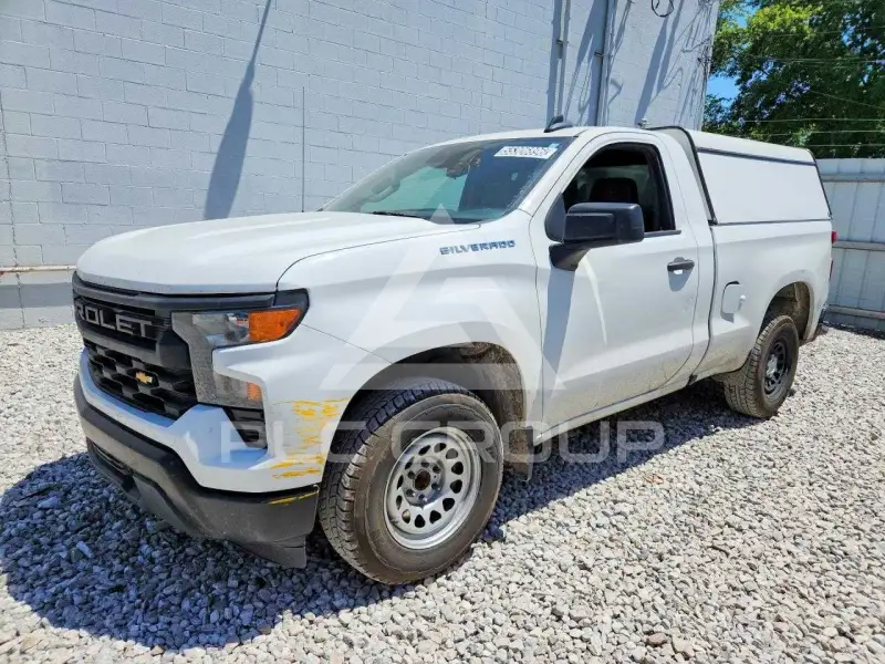 2023 Chevrolet Silverado photo