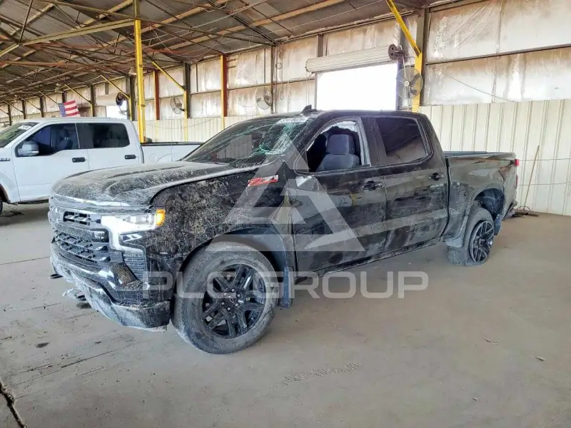 2023 Chevrolet Silverado photo