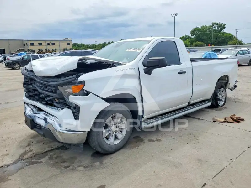 2023 Chevrolet Silverado photo