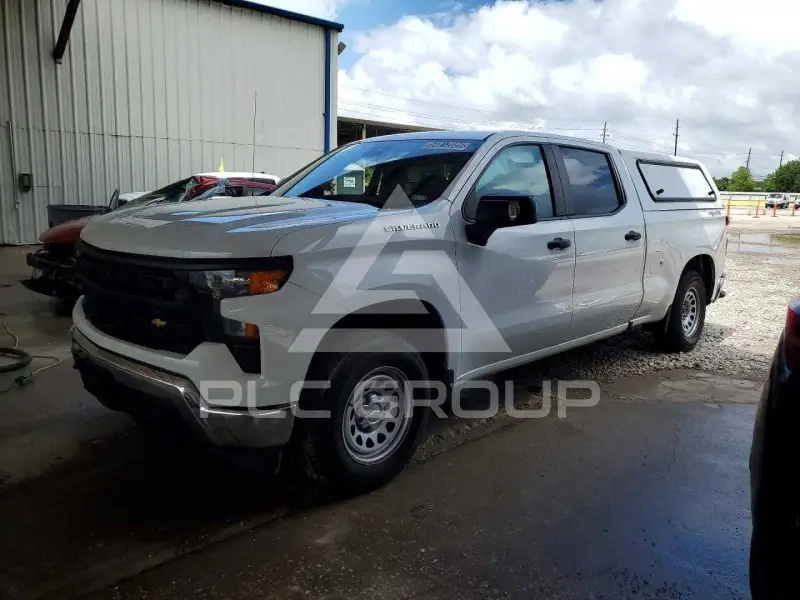 2023 Chevrolet Silverado фото