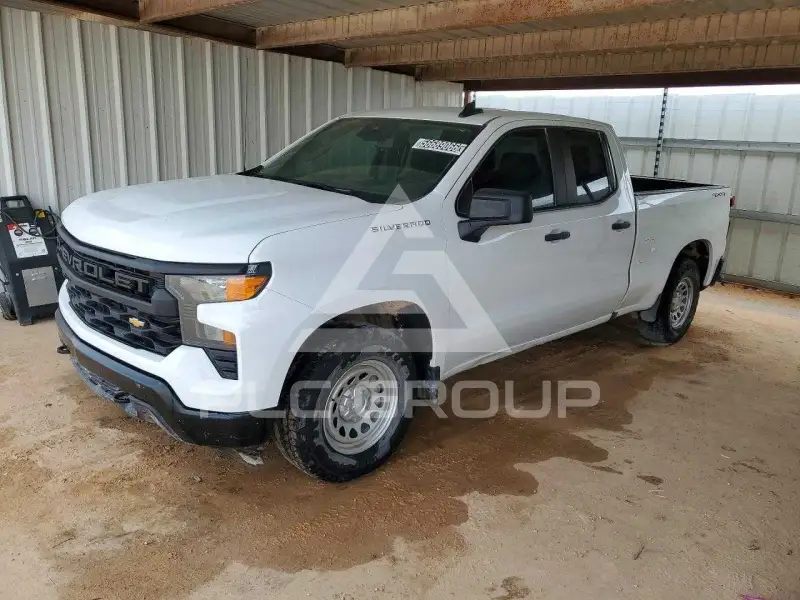 2023 Chevrolet Silverado photo