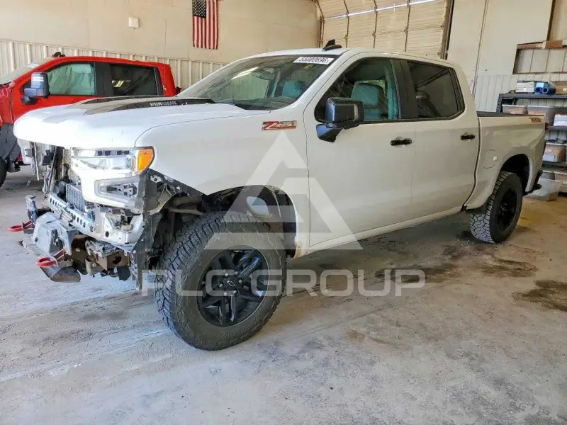2023 Chevrolet Silverado фото