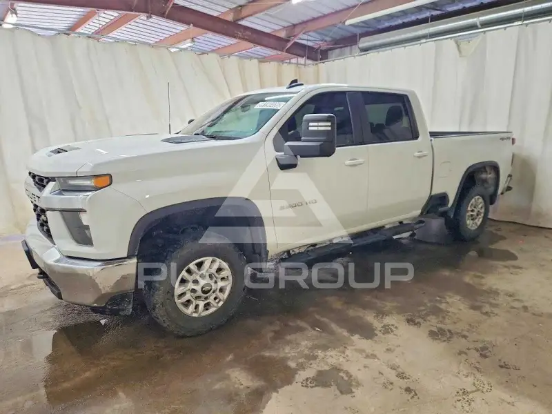 2023 Chevrolet Silverado фото