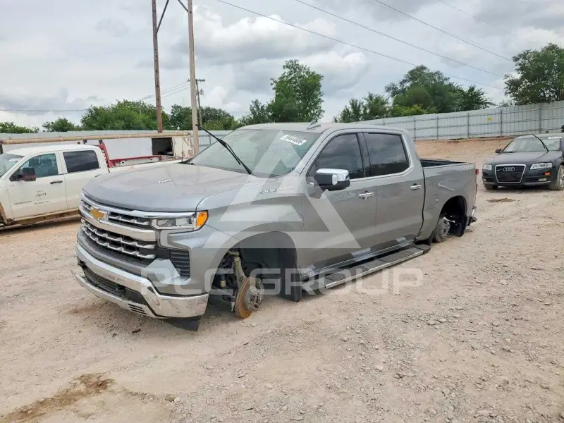 2023 Chevrolet Silverado photo