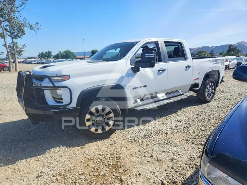 2023 Chevrolet Silverado photo