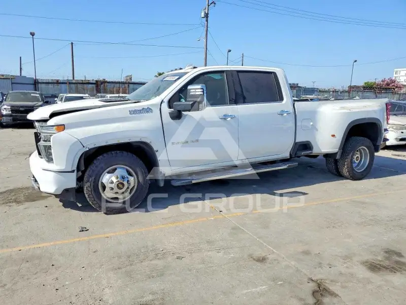 2023 Chevrolet Silverado фото