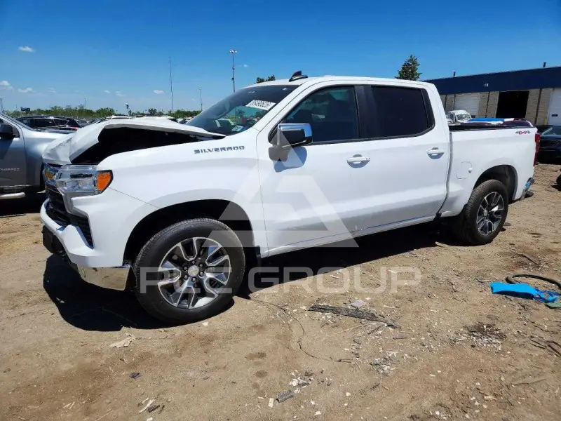 2023 Chevrolet Silverado photo