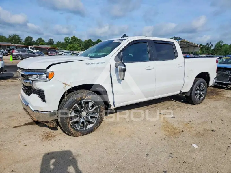 2023 Chevrolet Silverado фото