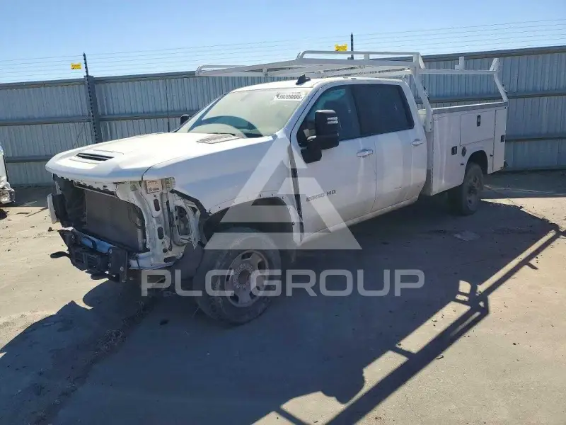 2023 Chevrolet Silverado фото