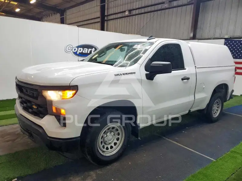 2023 Chevrolet Silverado фото