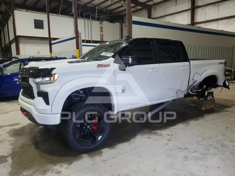 2023 Chevrolet Silverado фото