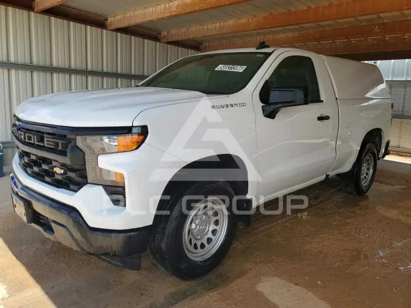 2023 Chevrolet Silverado фото