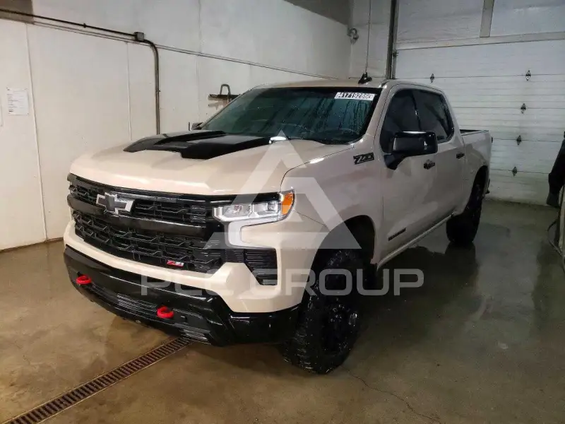 2023 Chevrolet Silverado фото