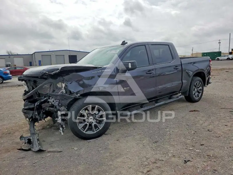 2023 Chevrolet Silverado фото