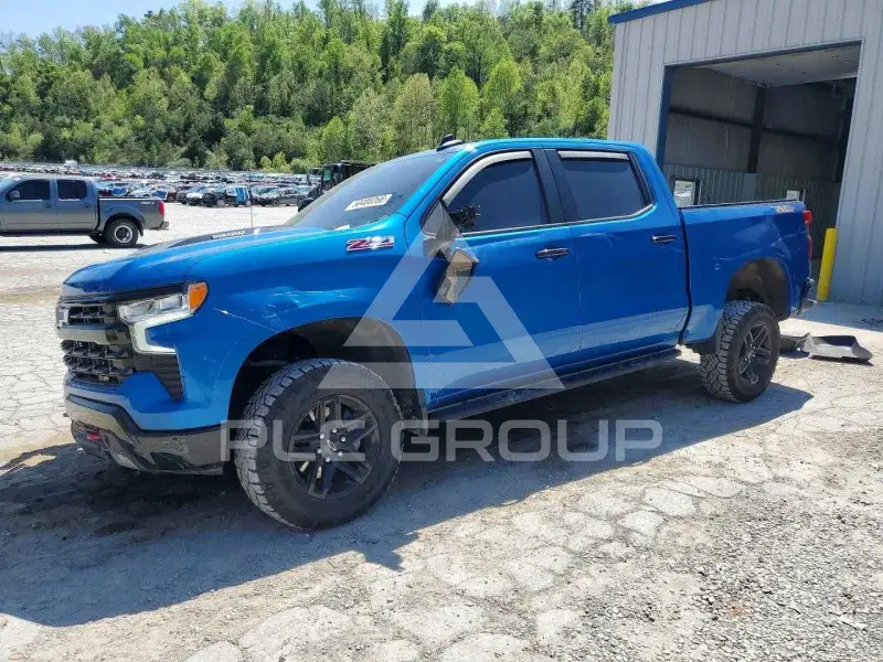 2023 Chevrolet Silverado photo