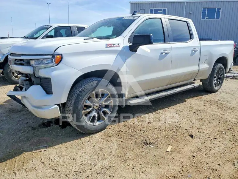 2023 Chevrolet Silverado фото