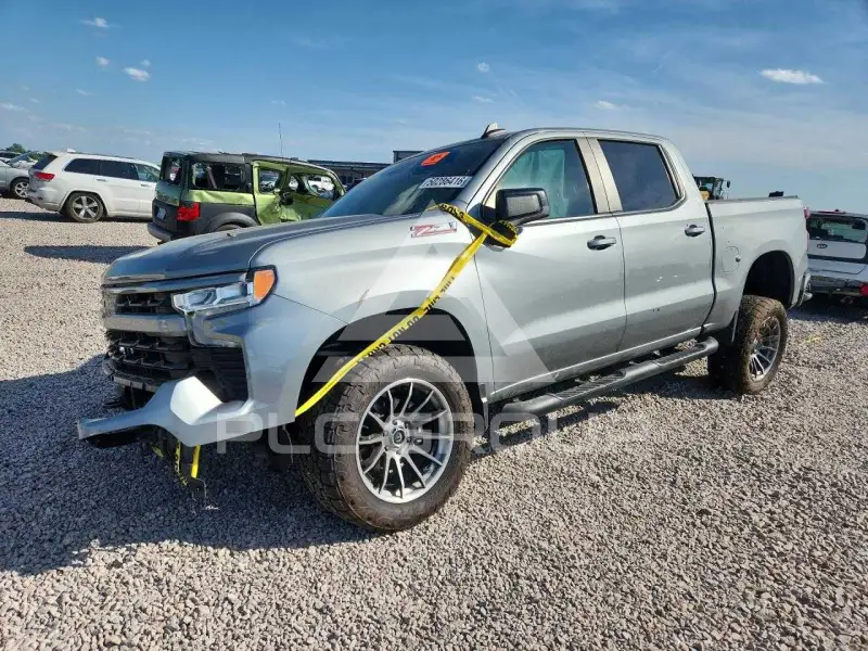 2023 Chevrolet Silverado photo