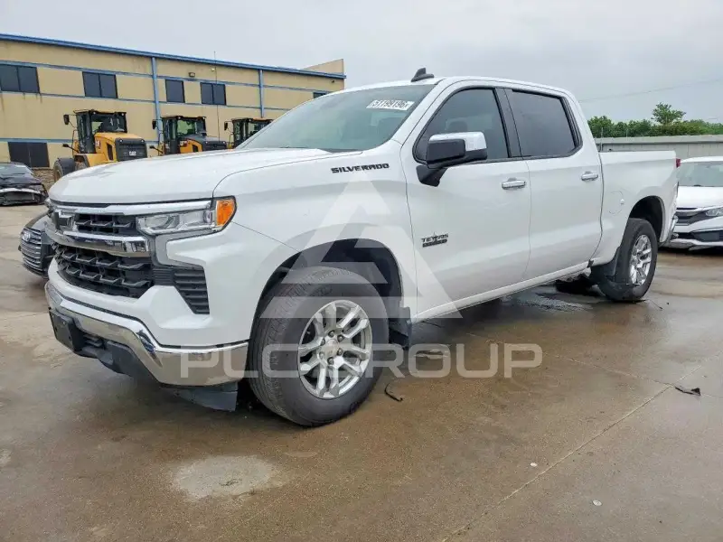 2023 Chevrolet Silverado photo