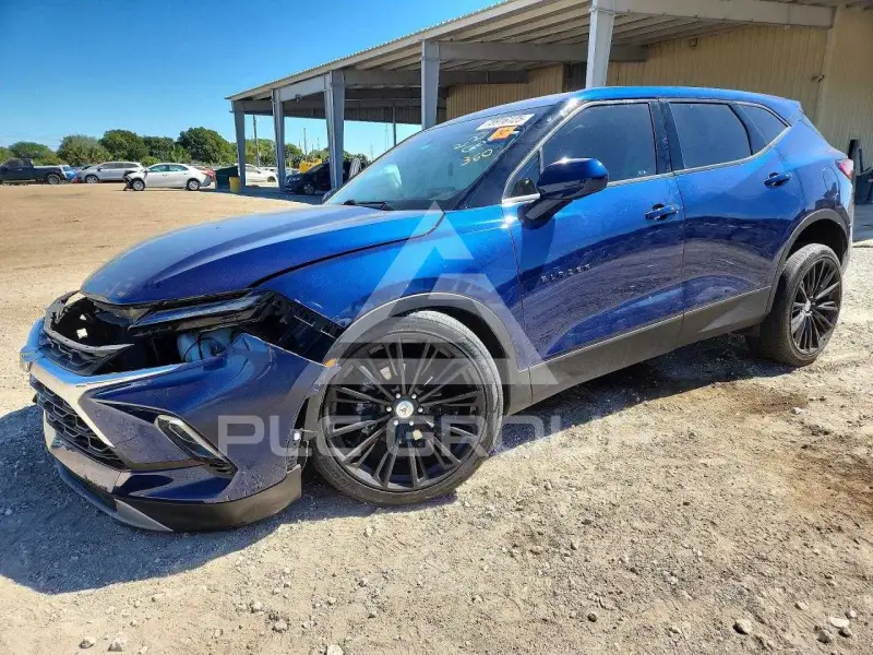 2023 Chevrolet Blazer фото