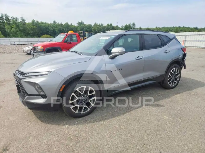 2023 Chevrolet Blazer photo