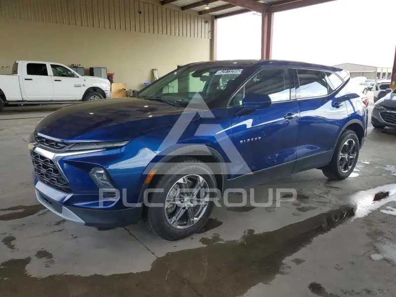 2023 Chevrolet Blazer photo