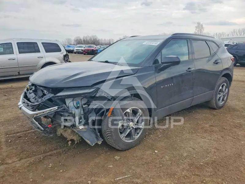 2023 Chevrolet Blazer photo