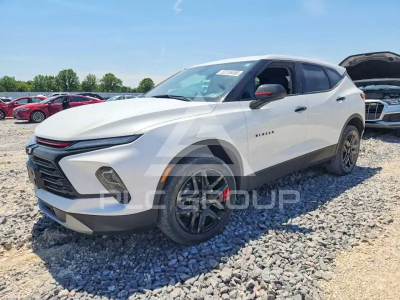2023 Chevrolet Blazer photo