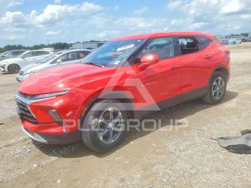 2023 Chevrolet Blazer photo