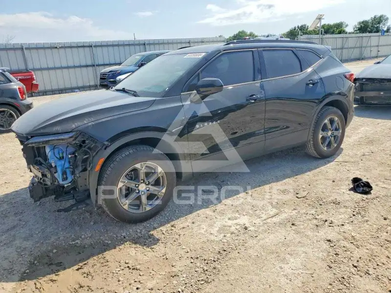 2023 Chevrolet Blazer photo