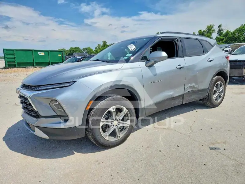 2023 Chevrolet Blazer фото